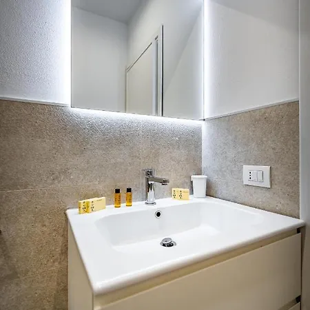 Apartament Roommo Via Dei Pilastri Ambra